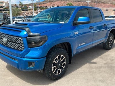 2018 Toyota Tundra 4X4 SR5 4DR Crewmax Cab Pickup SB (5.7L V8 Ffv)