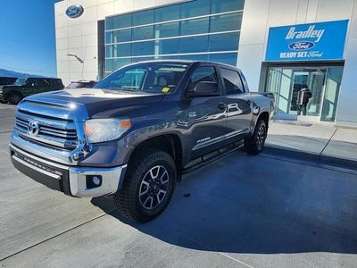 2016 Toyota Tundra 4X4 SR5 4DR Crewmax Cab Pickup SB (5.7L V8)