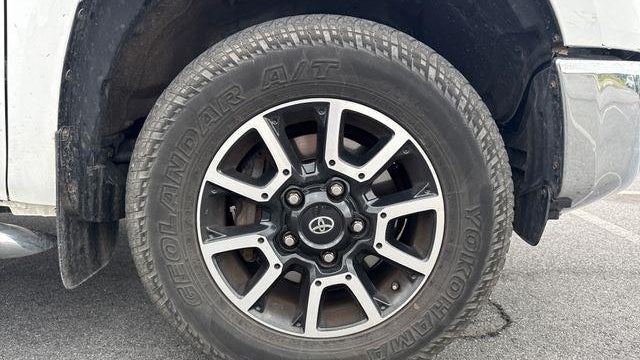 2016 Toyota Tundra SR5