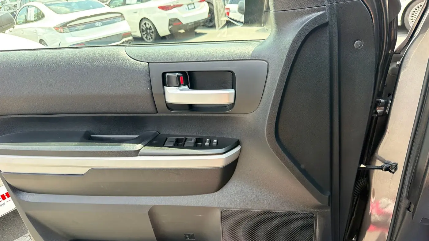 2019 Toyota Tundra SR5