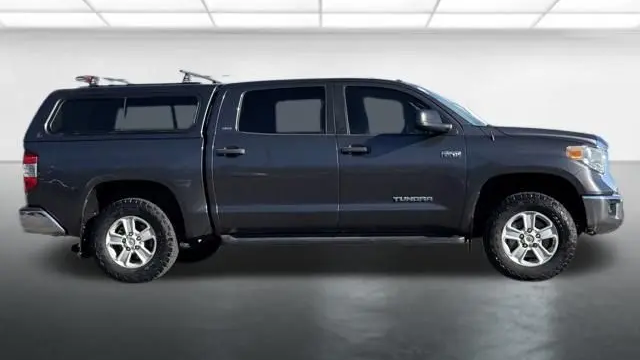 2014 Toyota Tundra SR5