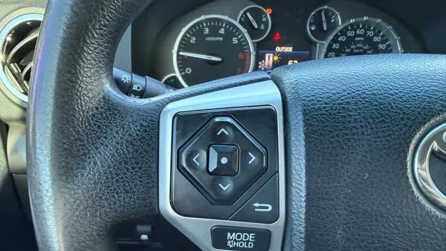 2014 Toyota Tundra SR5