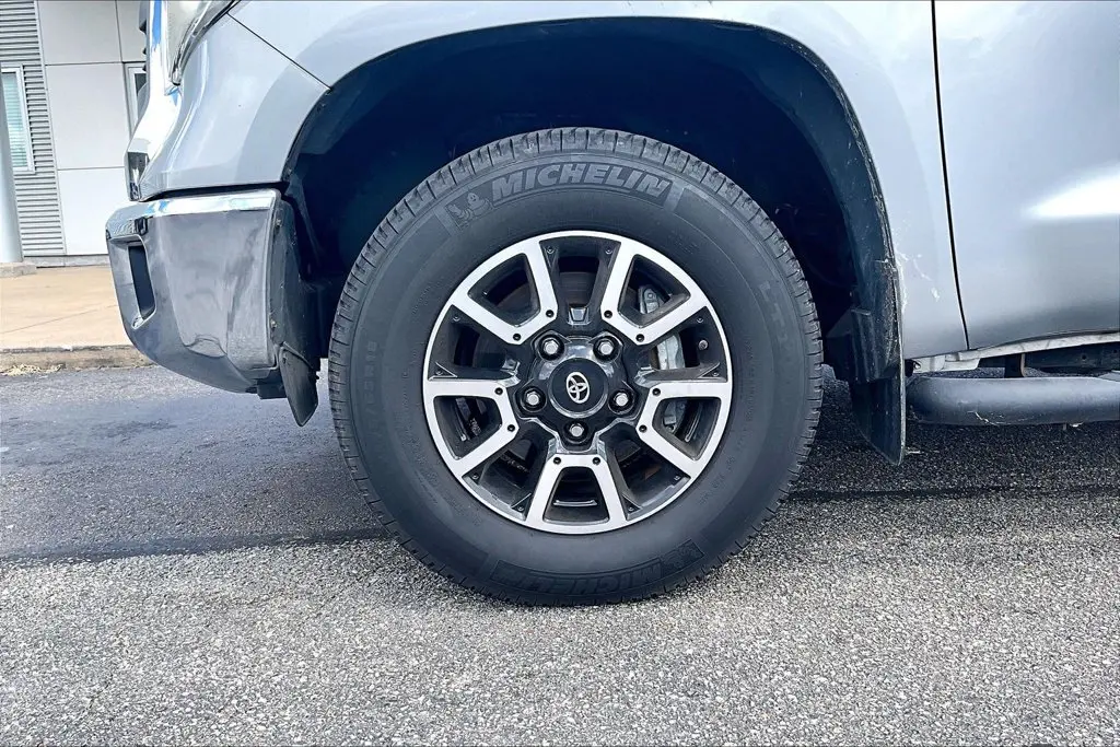 2015 Toyota Tundra - $24,991