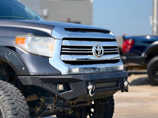 2017 Toyota Tundra - $26,900