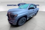 2019 Tundra Thumbnail 2