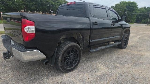 2020 Toyota Tundra SR5