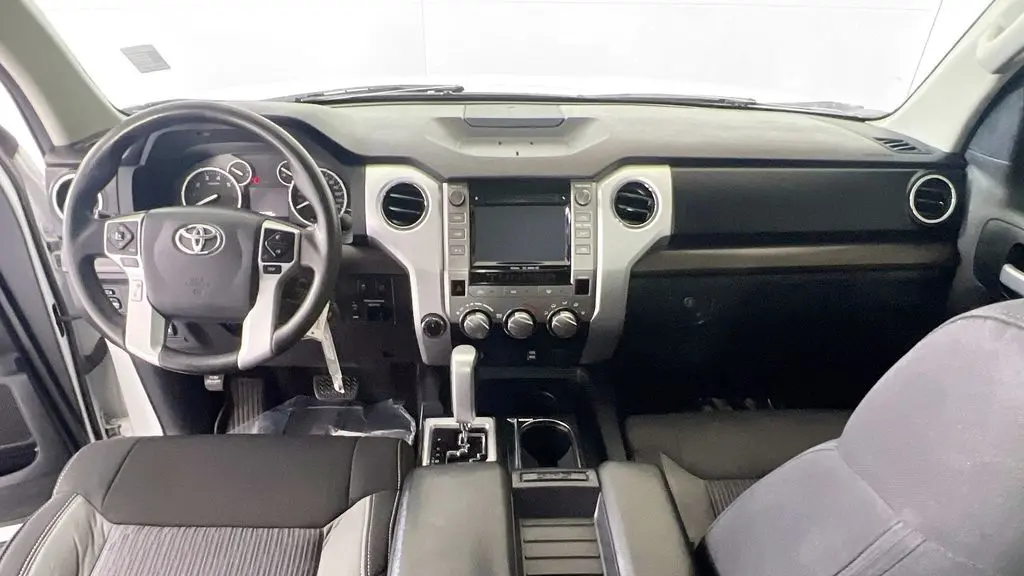 2017 Toyota Tundra SR5