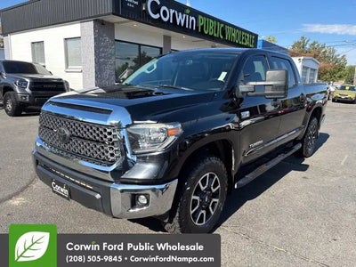 2018 Toyota Tundra 4X4 SR5 4DR Crewmax Cab Pickup SB (5.7L V8)
