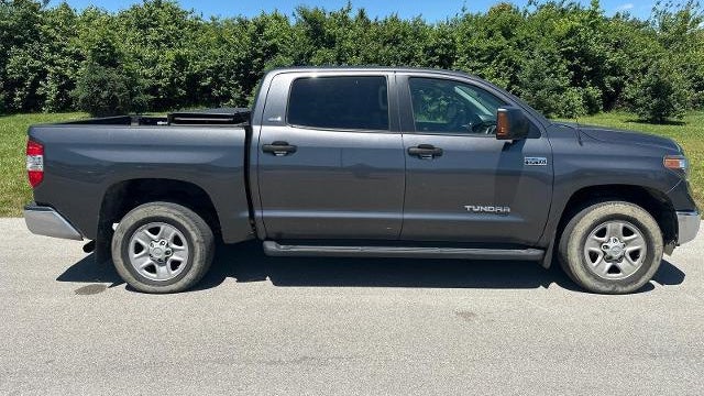 2019 Toyota Tundra SR5