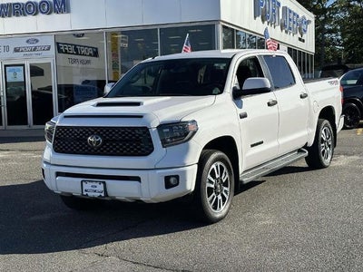 2019 Toyota Tundra 4X4 SR5 4DR Crewmax Cab Pickup SB (5.7L V8)
