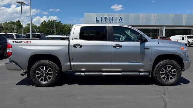 2016 Toyota Tundra SR5