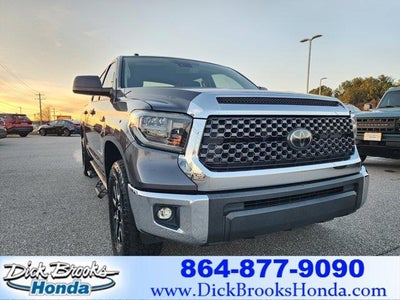 2018 Toyota Tundra 4X4 SR5 4DR Crewmax Cab Pickup SB (5.7L V8)