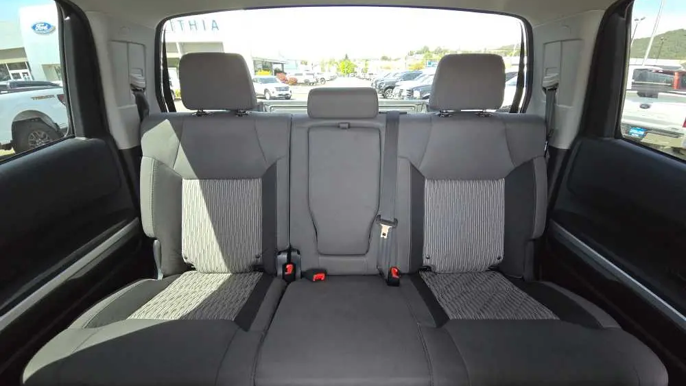 2017 Toyota Tundra SR5