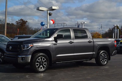 Photo of a 2017 Toyota Tundra 4X4 SR5 4DR Crewmax Cab Pickup SB (5.7L V8) for sale