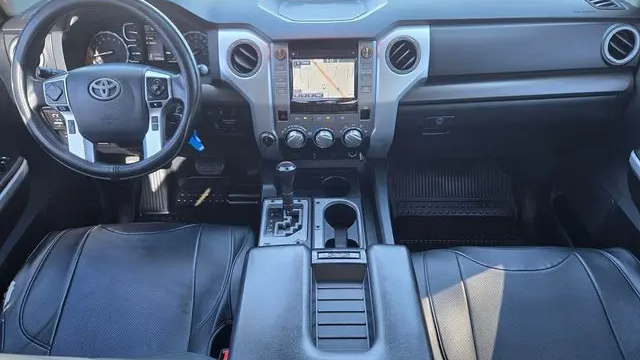 2018 Toyota Tundra SR5