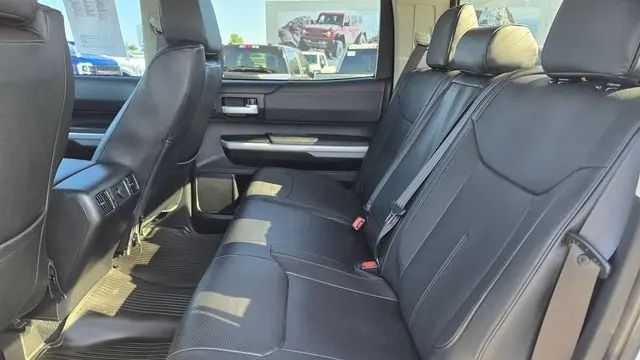 2018 Toyota Tundra SR5