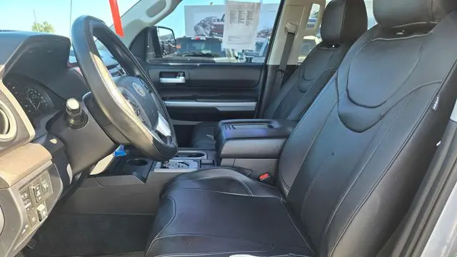 2018 Toyota Tundra SR5