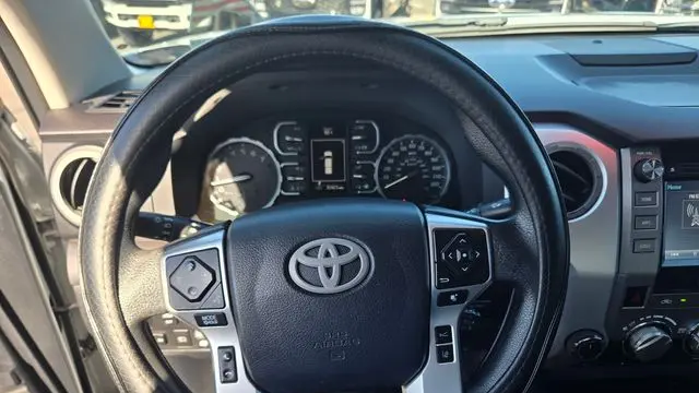 2018 Toyota Tundra SR5