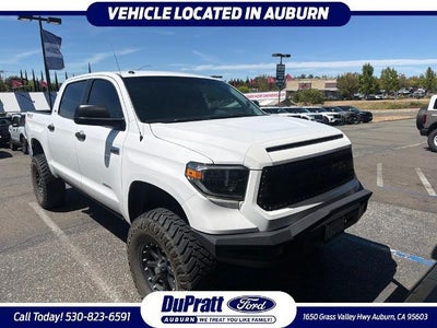 Photo of a 2014 Toyota Tundra 4X4 SR5 4DR Crewmax Cab Pickup SB (5.7L V8) for sale