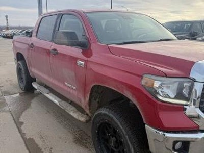 2020 Toyota Tundra 4X4 SR5 4DR Crewmax Cab Pickup SB