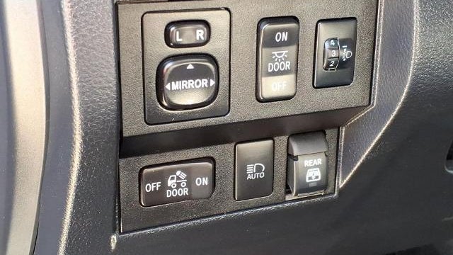 2019 Toyota Tundra SR5