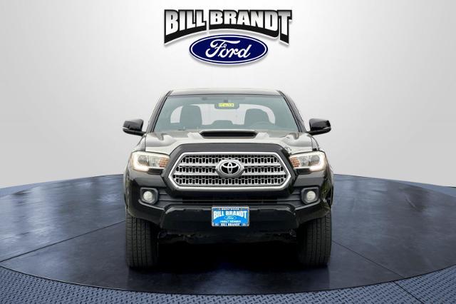 2016 Toyota Tacoma - $27,973