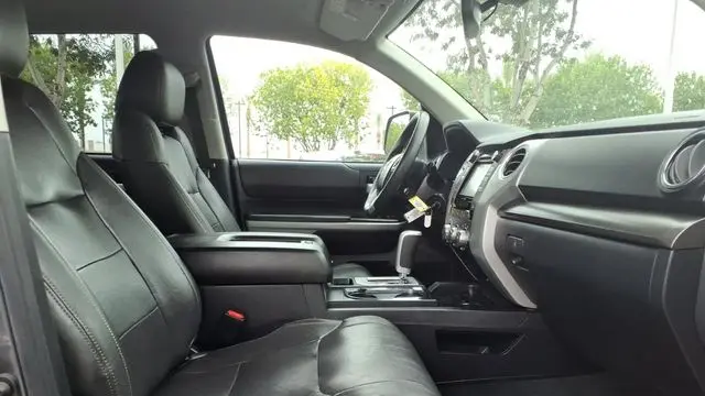 2019 Toyota Tundra SR5