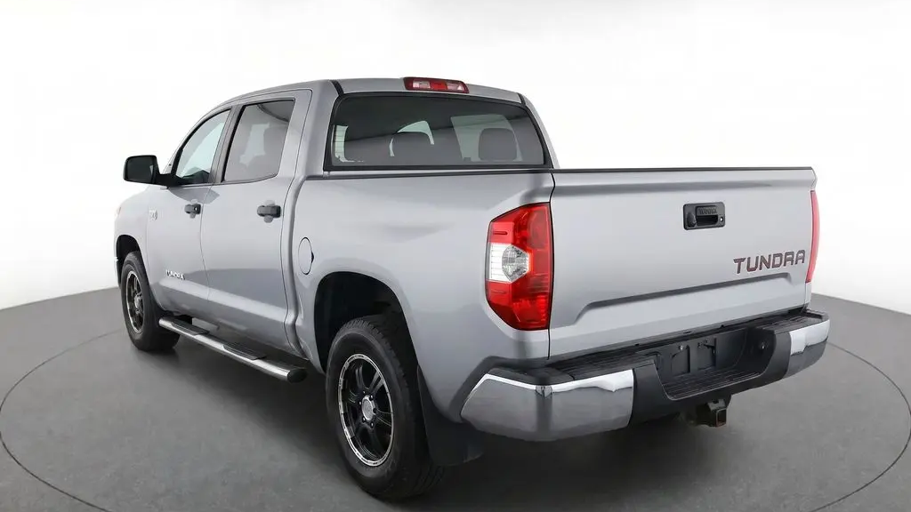 2018 Toyota Tundra SR5