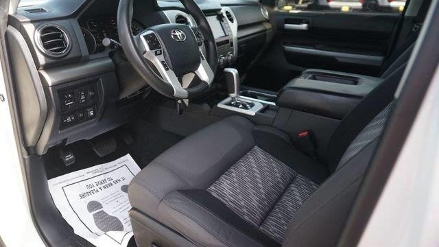 2020 Toyota Tundra SR5