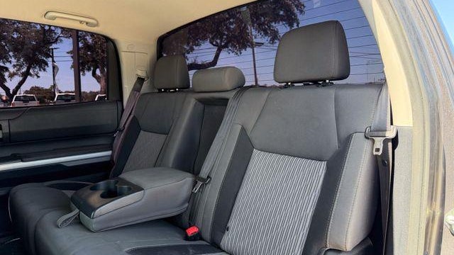 2015 Toyota Tundra SR5