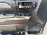 2017 Tundra Thumbnail 12