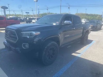 2017 Toyota Tacoma 4X4 Limited 4DR Double Cab 5.0 FT SB