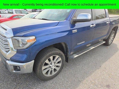 2015 Toyota Tundra 4X4 Limited 4DR Crewmax Cab Pickup SB (5.7L V8 Ffv)