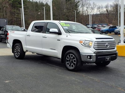 2017 Toyota Tundra 4X4 Limited 4DR Crewmax Cab Pickup SB (5.7L V8)