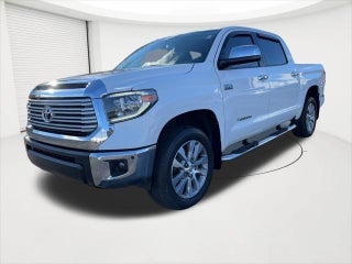 2016 Toyota Tundra with Super White Exterior