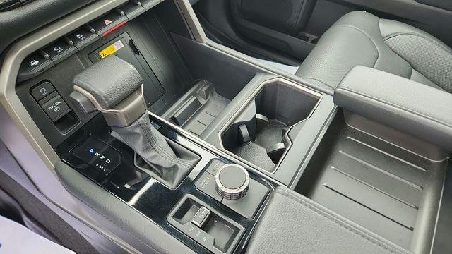 2024 Toyota Tundra Limited HV