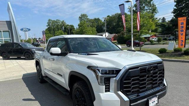 2023 Toyota Tundra Limited HV