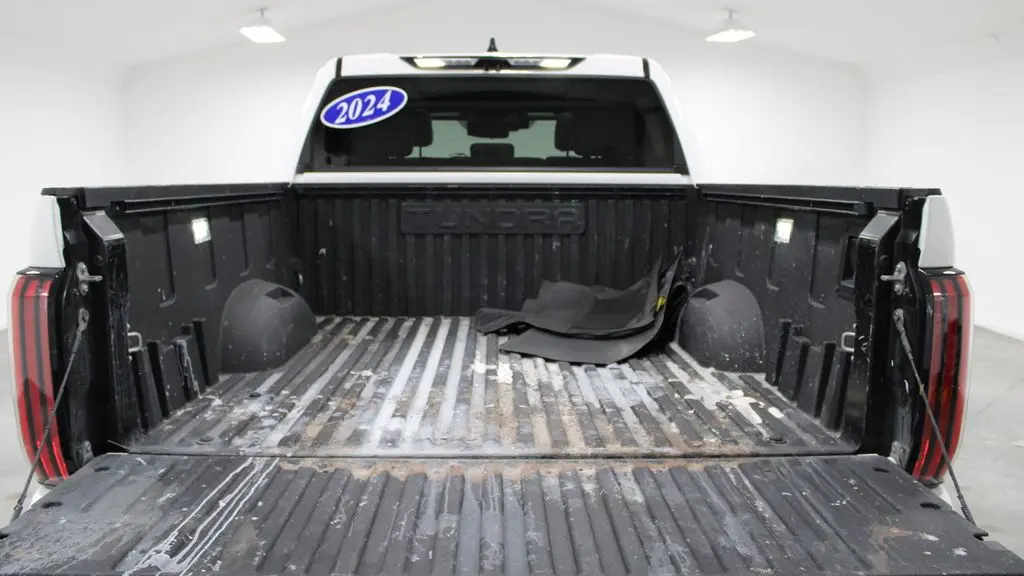 2024 Toyota Tundra Limited HV