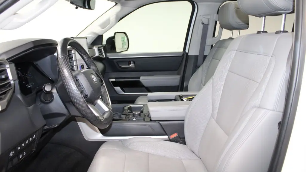 2024 Toyota Tundra Limited HV