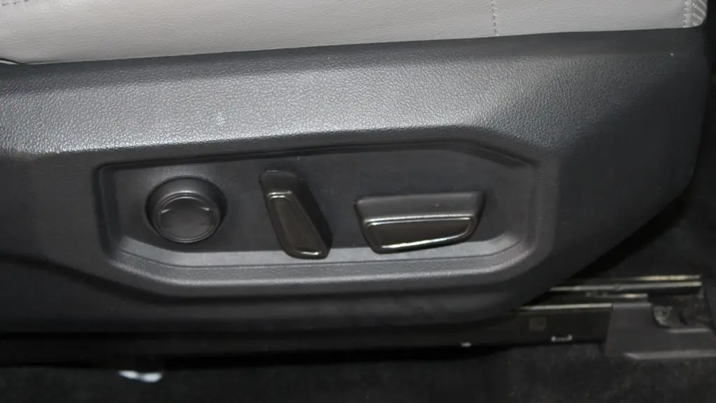 2024 Toyota Tundra Limited HV