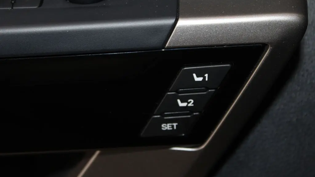 2024 Toyota Tundra Limited HV