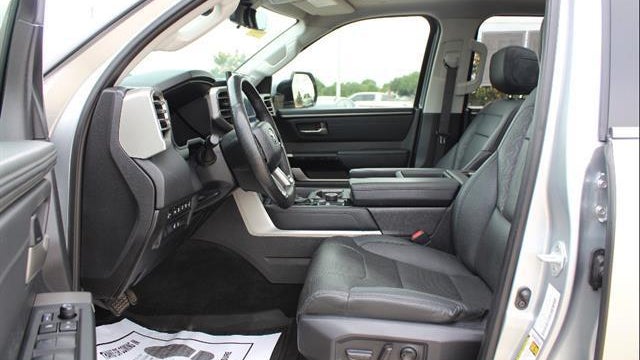 2024 Toyota Tundra Limited HV