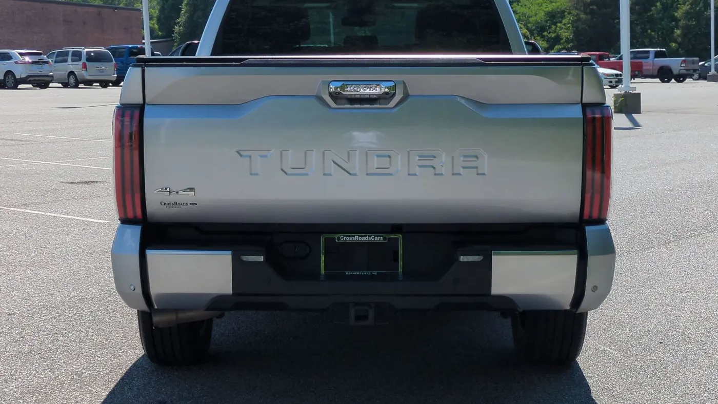 2024 Toyota Tundra Limited HV