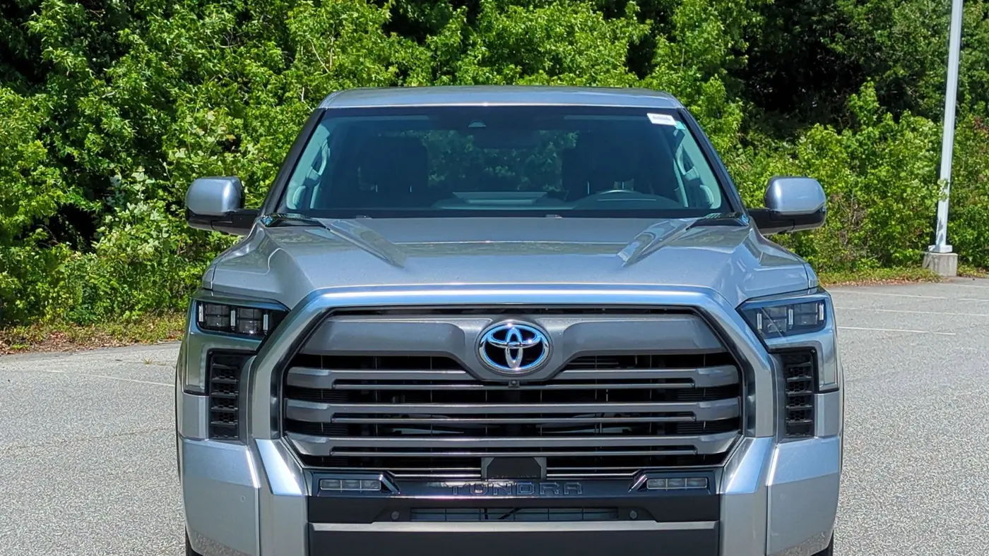 2024 Toyota Tundra Limited HV