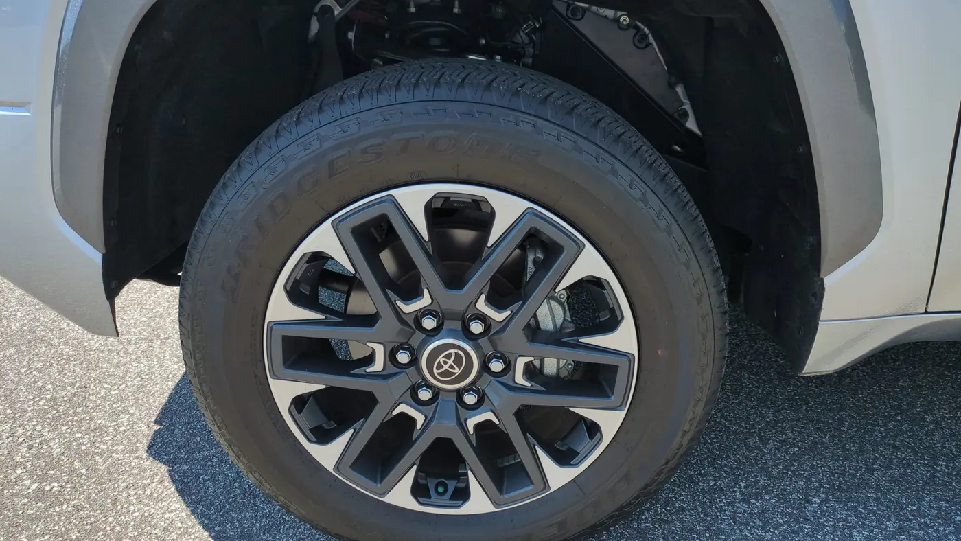 2024 Toyota Tundra Limited HV