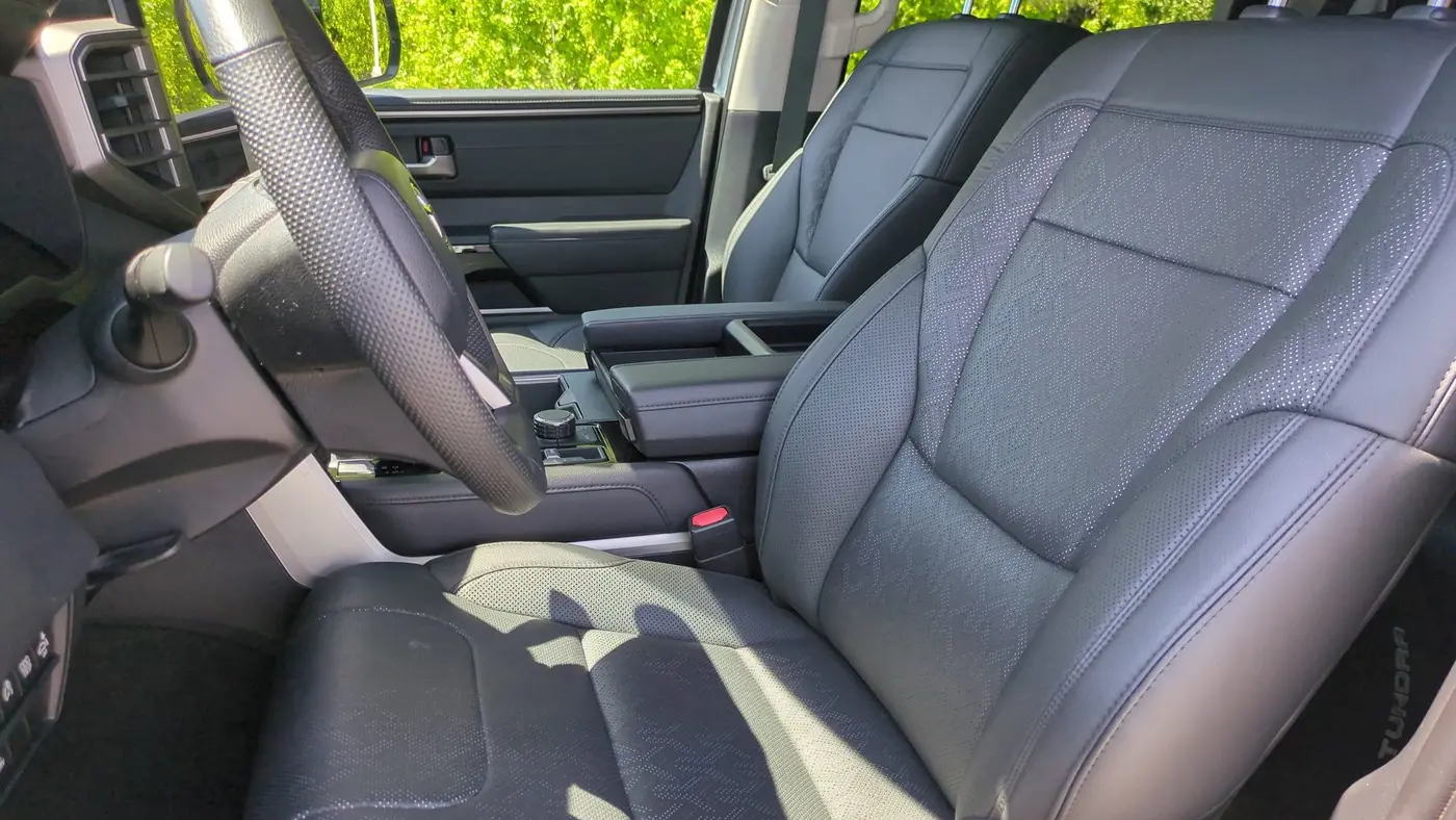 2024 Toyota Tundra Limited HV