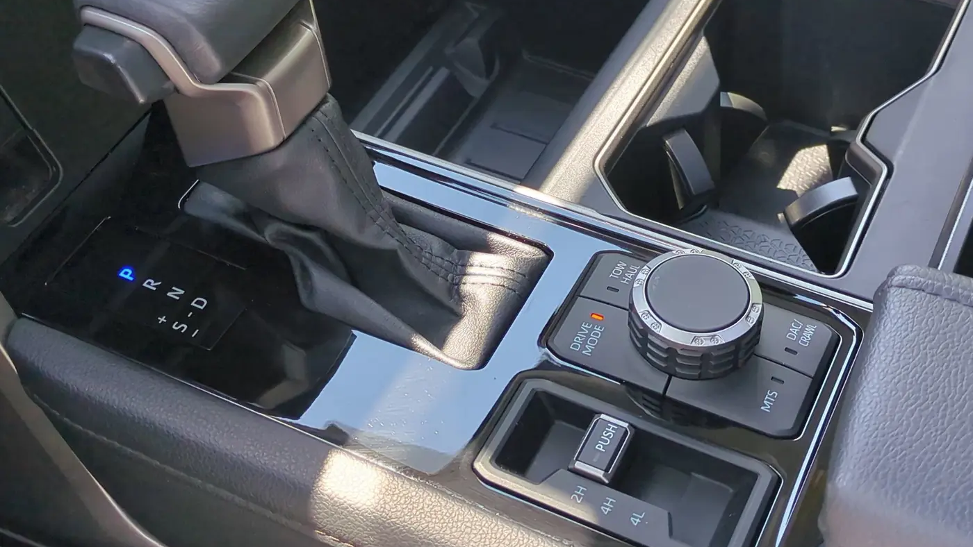 2024 Toyota Tundra Limited HV
