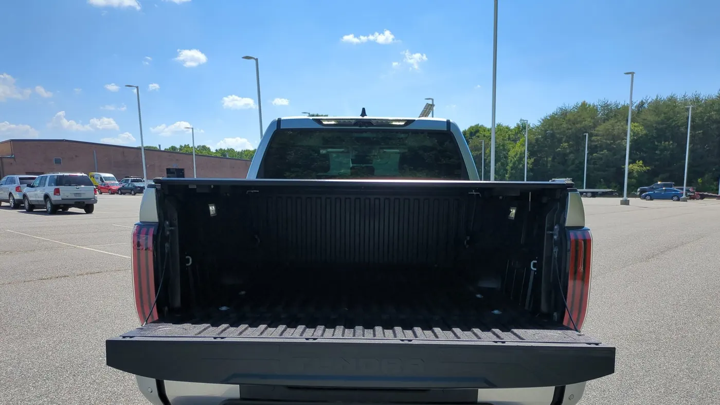 2024 Toyota Tundra Limited HV