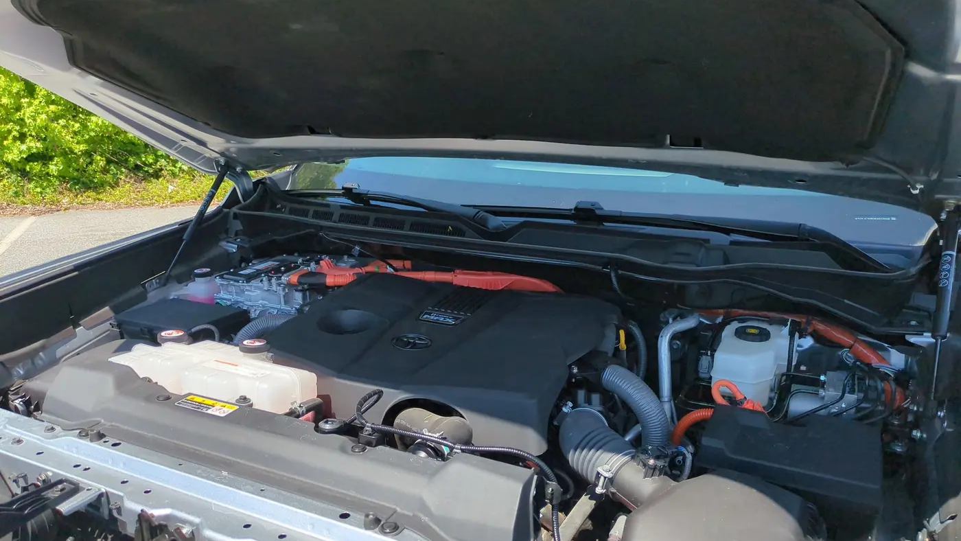 2024 Toyota Tundra Limited HV