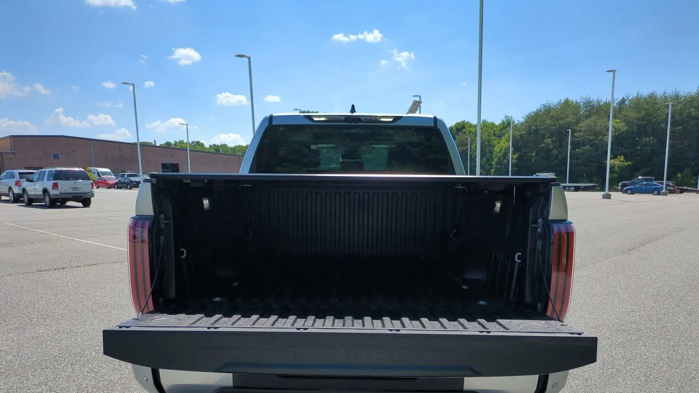 2024 Toyota Tundra Limited HV